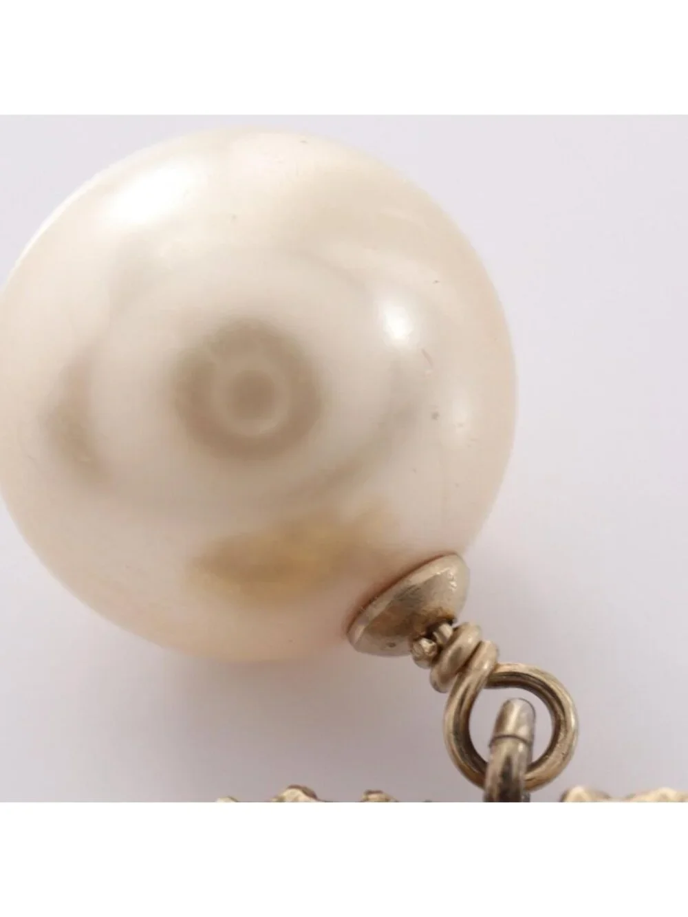 Chanel Necklace CC Logo